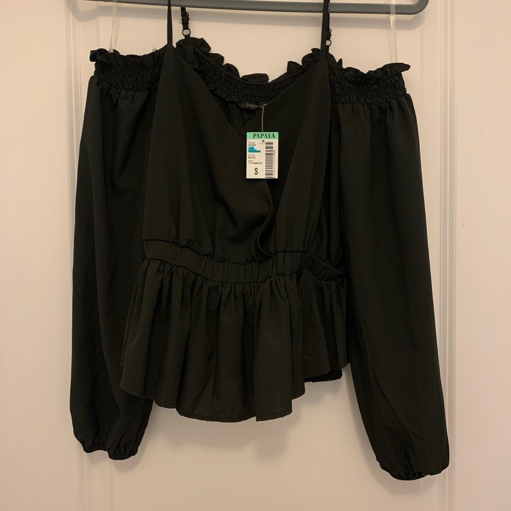 Long sleeve black top - Size S